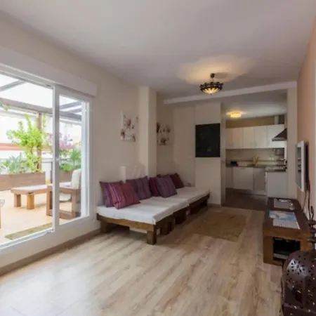 Apartment Cadizz-atico El Falla Con Terraza De 40m2 *