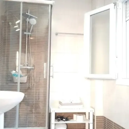 Cadizz-atico El Falla Con Terraza De 40m2 * 加的斯